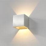 Wand lamp alu "Cube" 10x10x10cm IP54 dimbaar LED 6W 2700K 696lm
